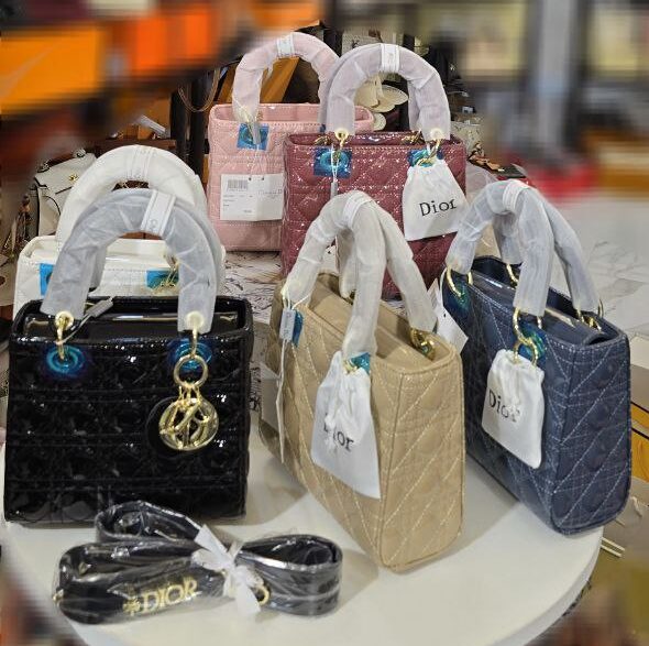 photo_2025-10-05_12-22-40 photo_2025-10-05_12-22-40