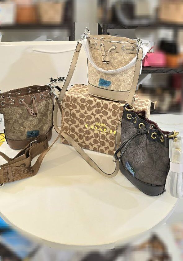 photo_5868718535767873287_y photo_5868718535767873287_y